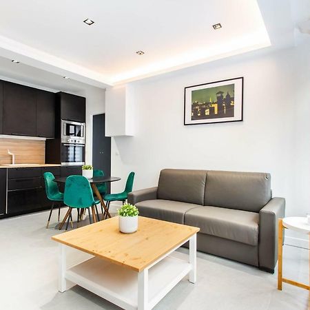 Cmg Parc De Bercy - Madagascar Apartment Paris Bagian luar foto